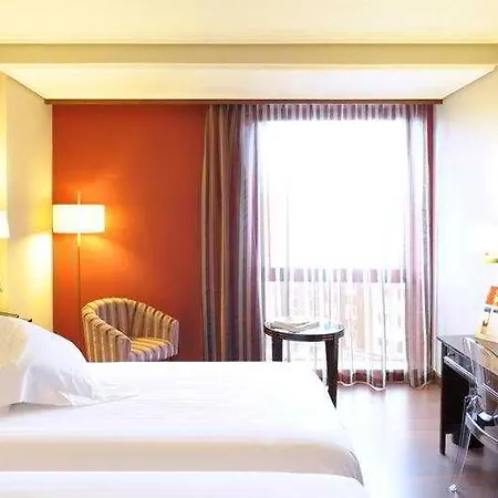 Barcelo Gasteiz Otel 4*